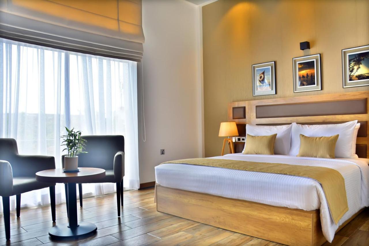 Belmont Boutique Hotel - Free Airport Shuttle Service Negombo Ngoại thất bức ảnh