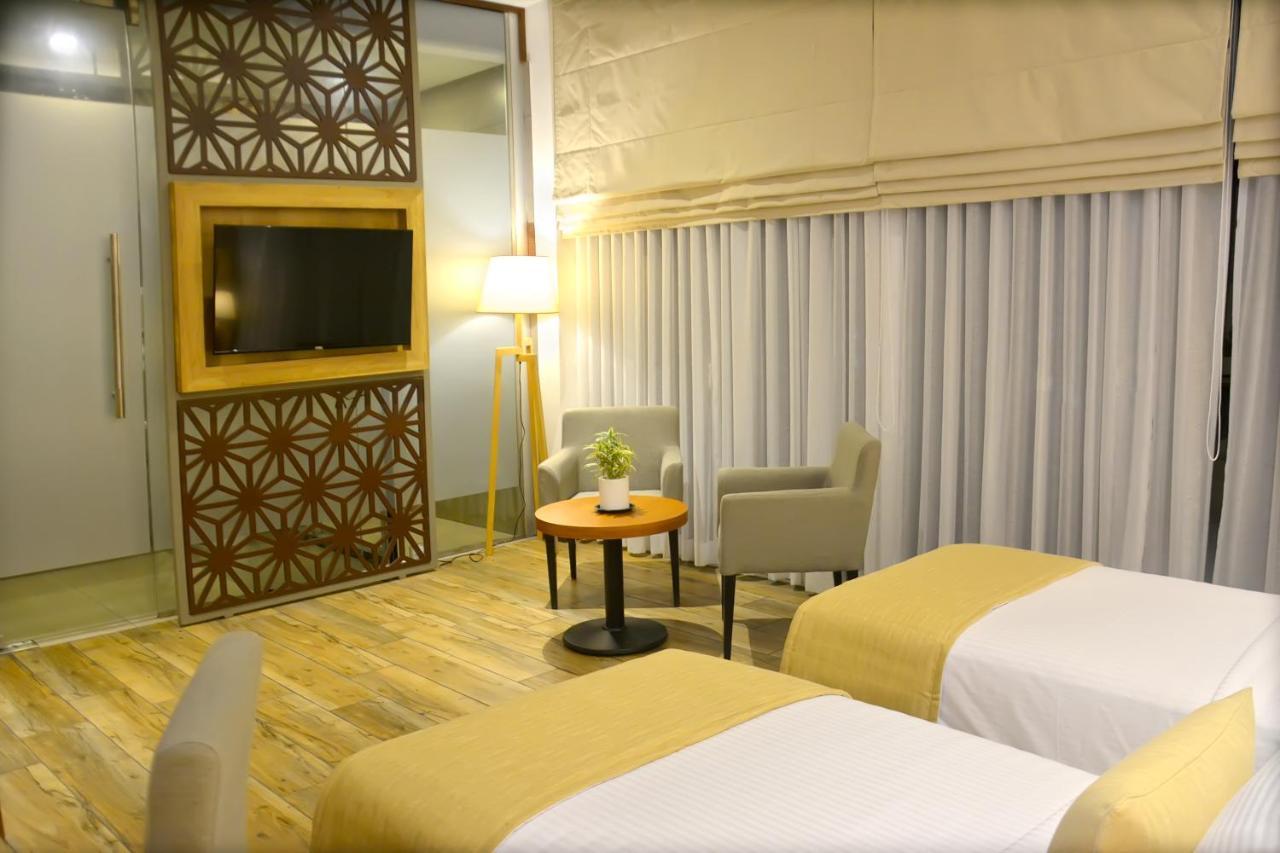 Belmont Boutique Hotel - Free Airport Shuttle Service Negombo Ngoại thất bức ảnh