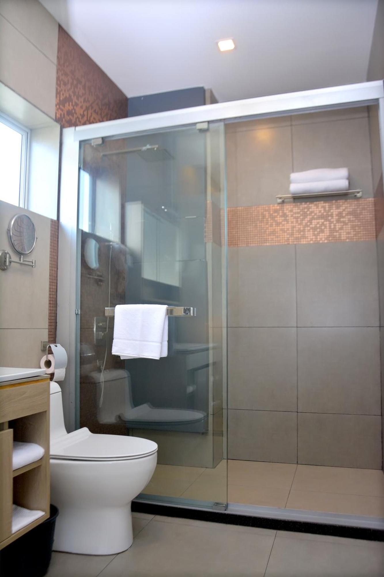 Belmont Boutique Hotel - Free Airport Shuttle Service Negombo Phòng bức ảnh